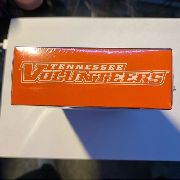 New Tennessee Vols 150 pc jigsaw puzzle. Fully licensed Made by Wincraft in USA. - Picture 4 of 5